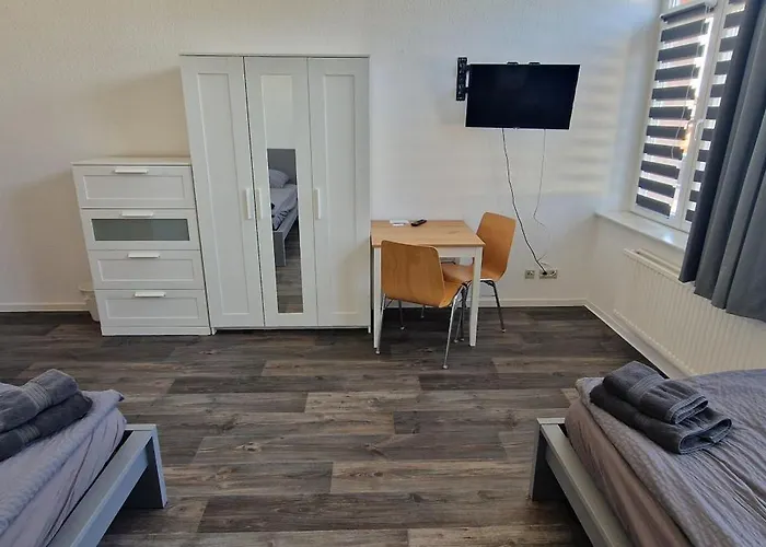 Pensionat Gaestehaus Heinrich Heine Schule Bad Dürrenberg