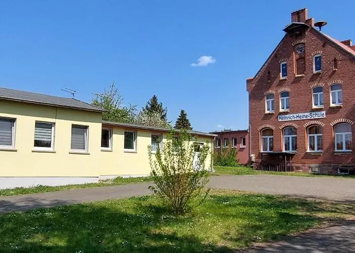 Pensionat Gaestehaus Heinrich Heine Schule Bad Dürrenberg